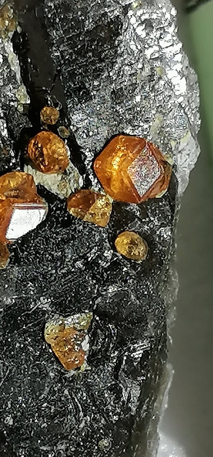 Spessartina (Espesartina)  
4 x 2 cm.
(Autor: Rafael varela olveira)