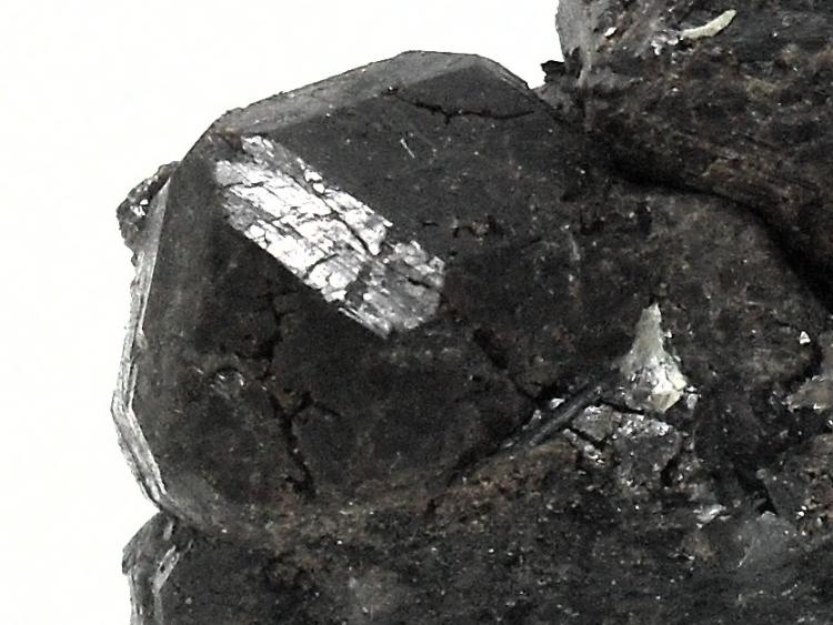 Andradita (Grupo Granate)
Cristal de 3 cm.
(Autor: Laureano)