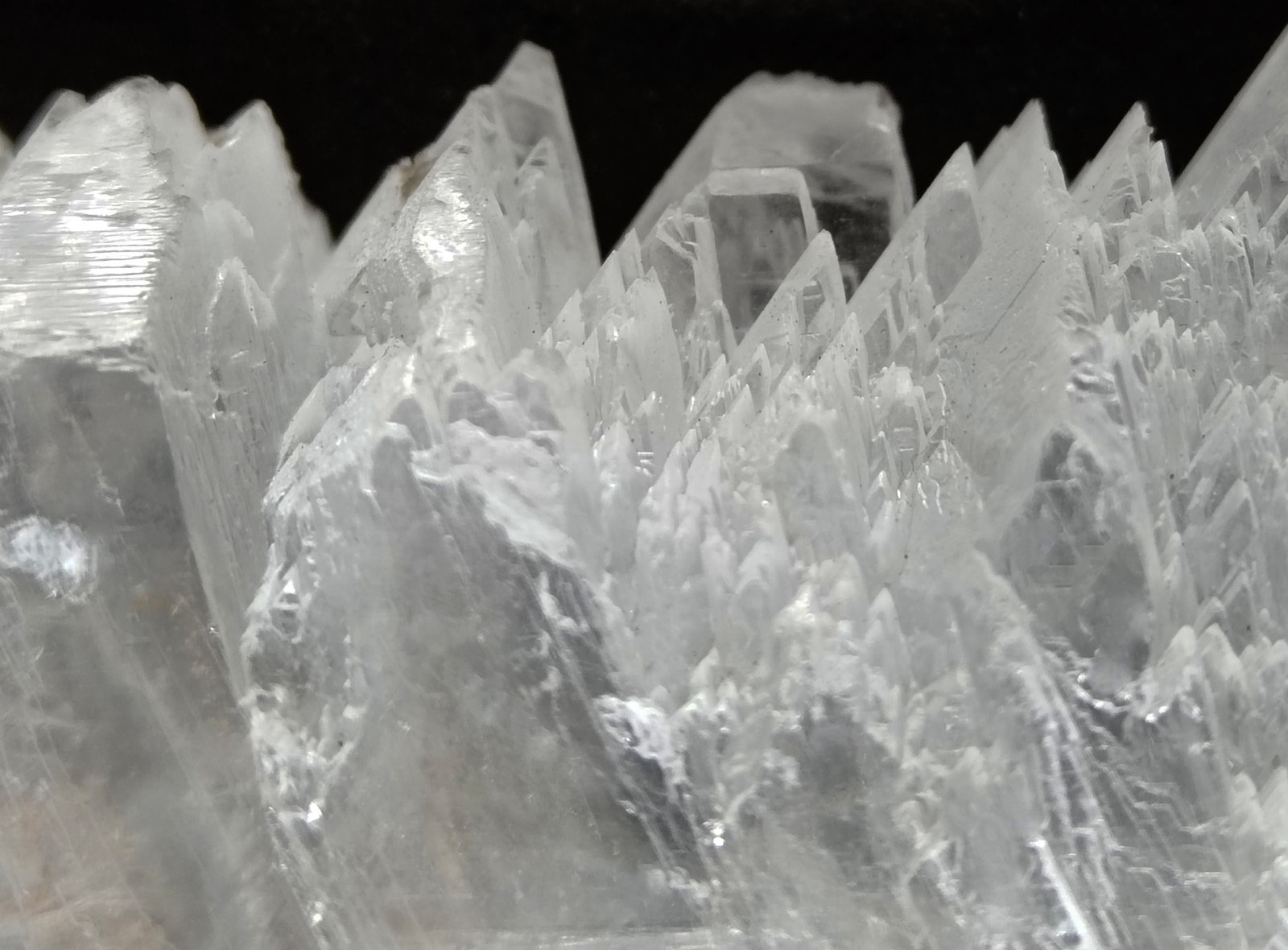 Yeso (variedad selenita)
120x55x30 mm
(Autor: Luis Edmundo Sánchez Roja)