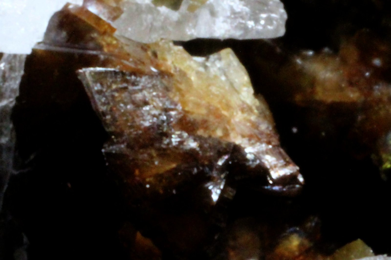 Semseyita
47 x 26 x 15 mm
(Autor: José Luis Zamora)