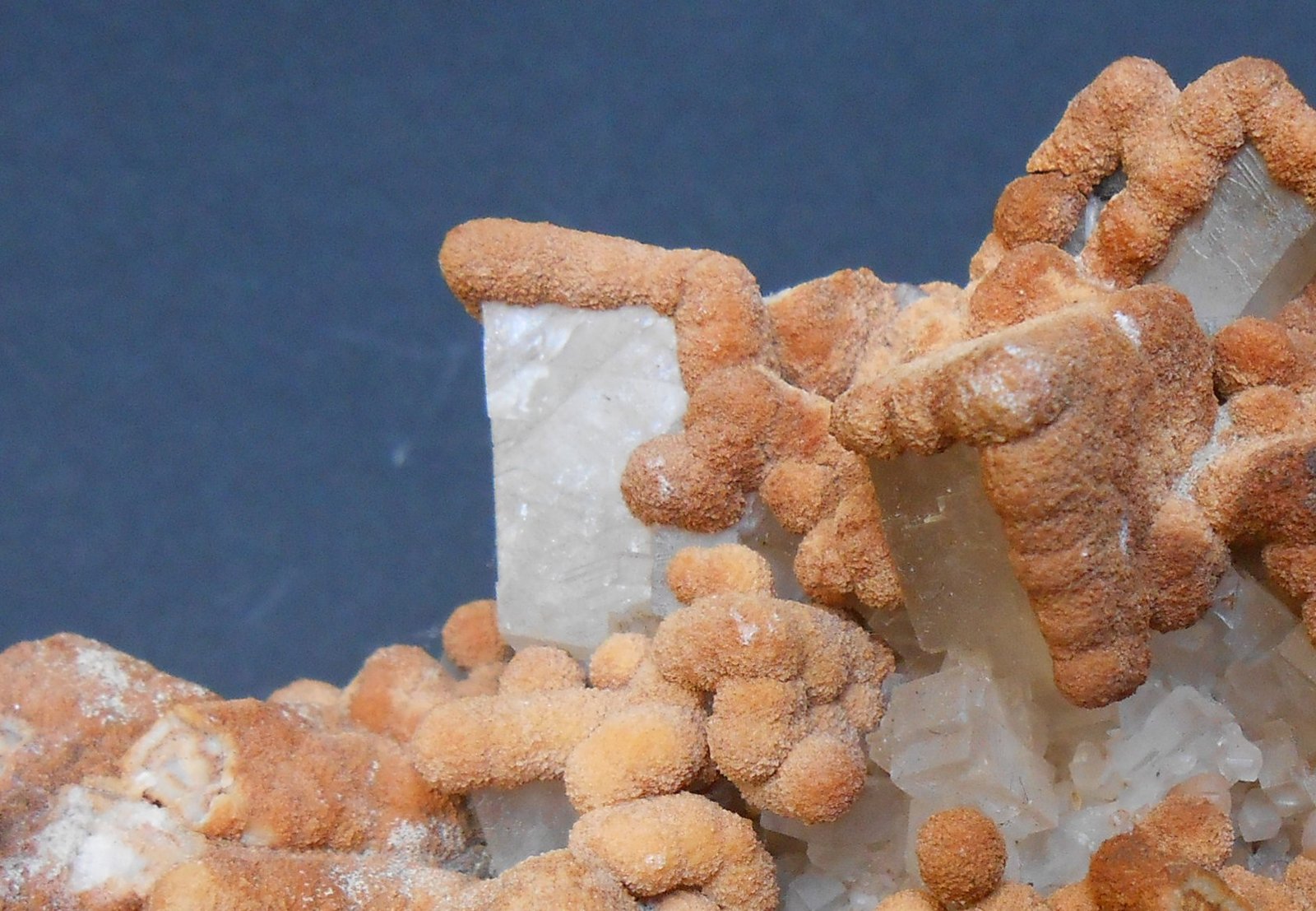 Siderita, calcita
10 x 6,5 x 4 cm
(Autor: Antonio Alcaide)