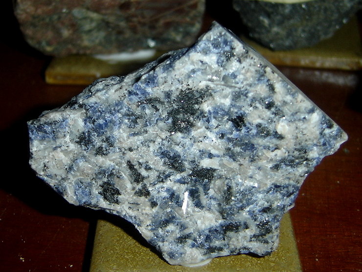 Sodalita
7 x 5,5 x 4 cm
(Autor: Anisio Claudio)