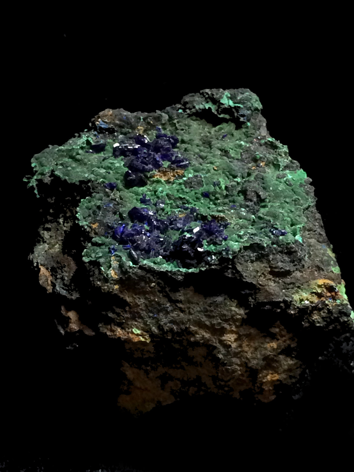 Azurita, Malaquita
4x4cm
(Autor: Obsi)