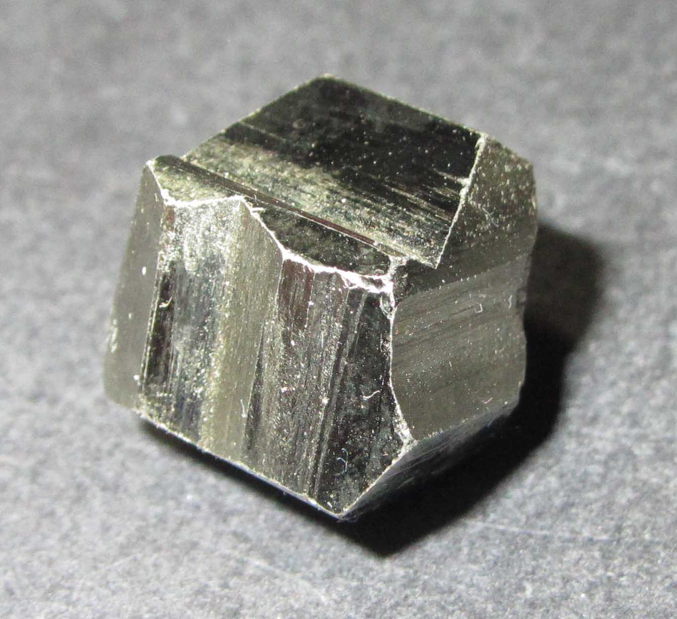 Pirita
18 x 18 mm.
(Autor: prcantos)