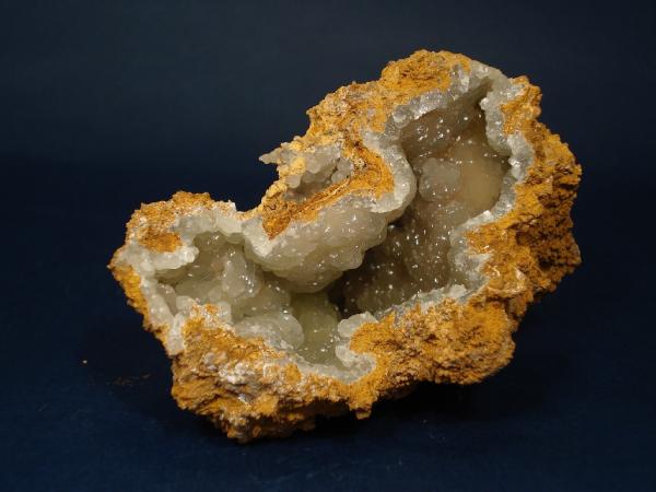 Smithsonita
10 x 7 cm.
(Autor: Echevarria)