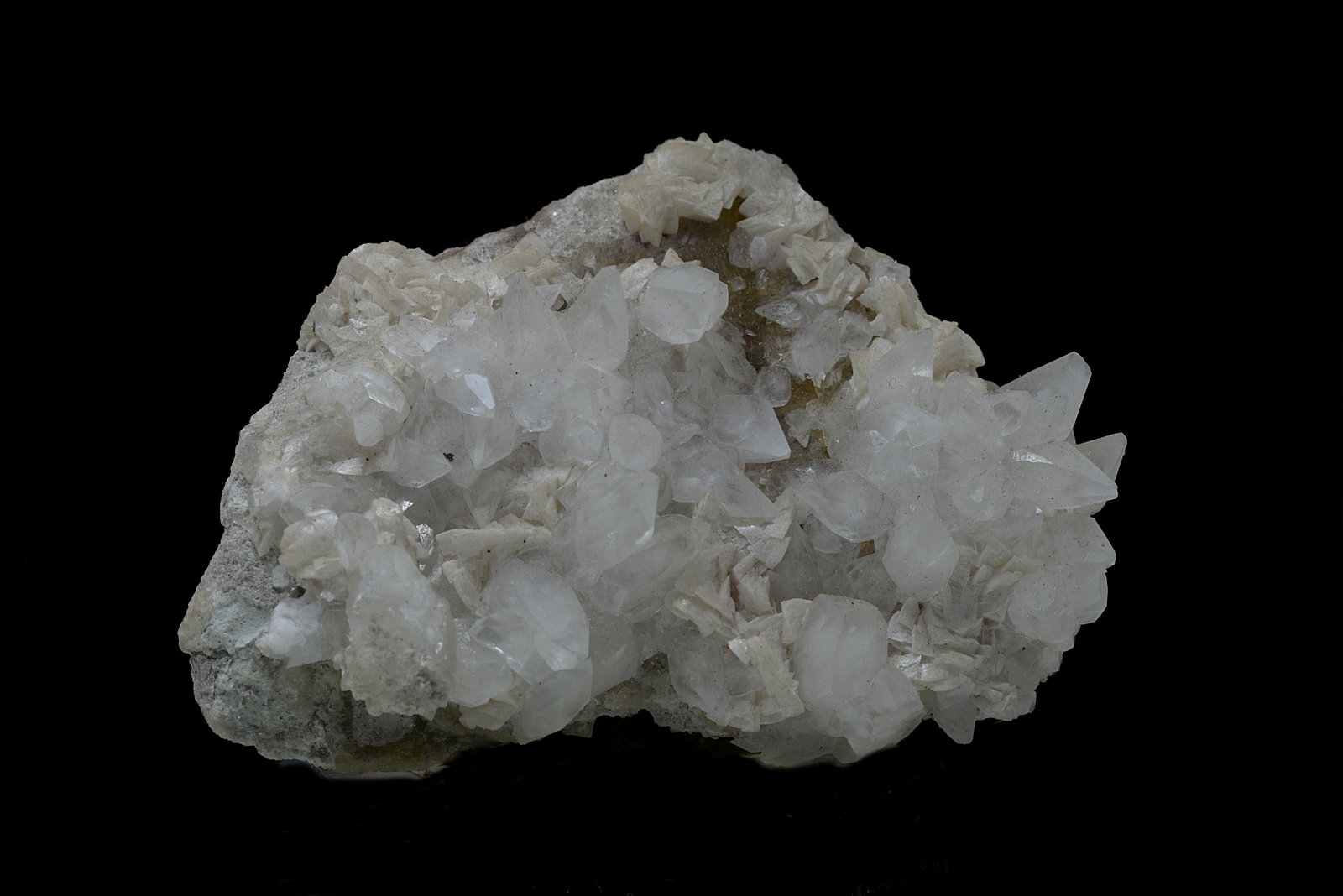 Calcita y Dolomita
80 x 55 mm
(Autor: Antonio Carmona)