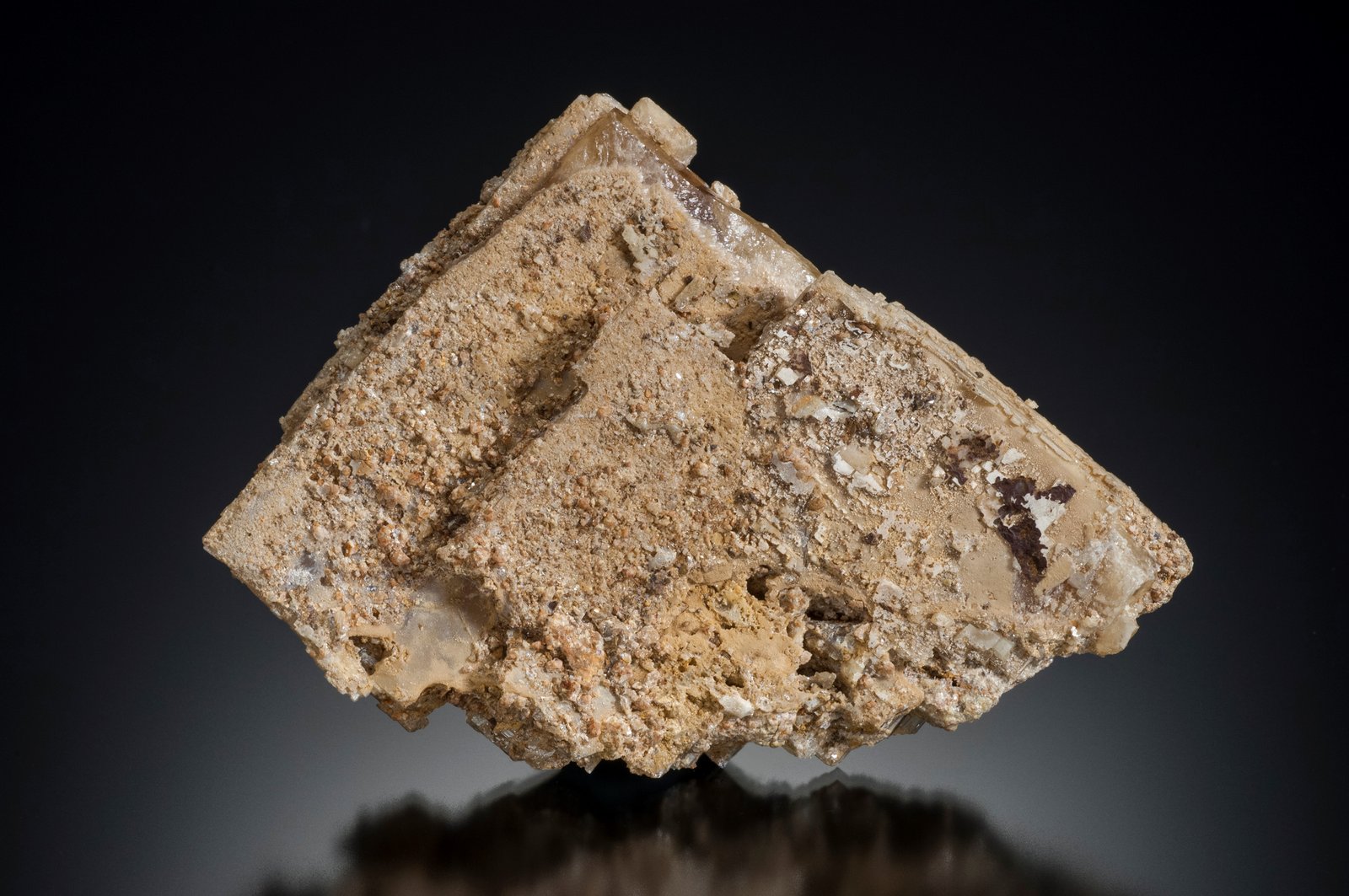 Stolzita
7 x 2 x 6 cm
(Autor: Museo MIM)
