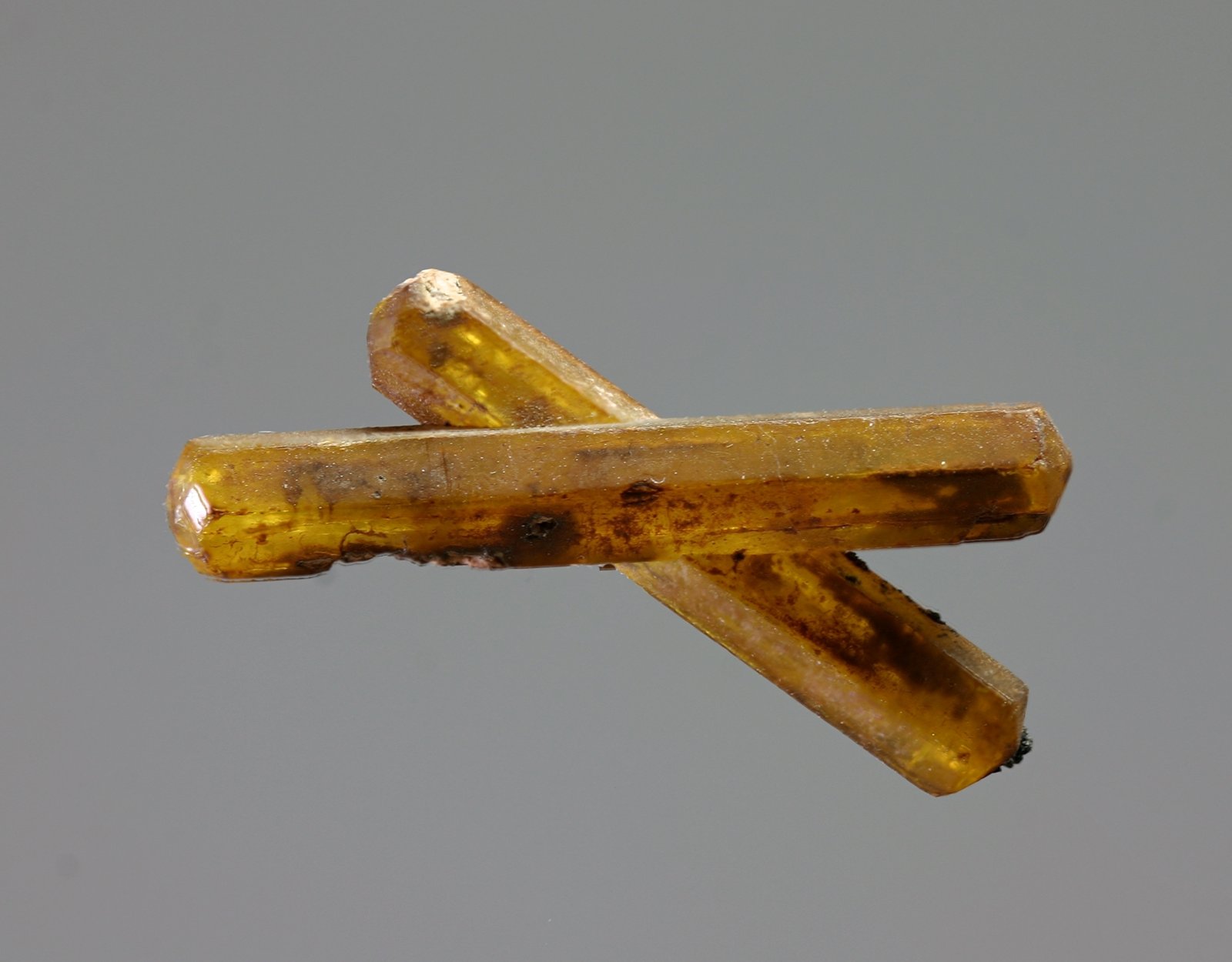 Sturmanita
cristales  20mm
(Autor: Ramon A  Lopez Garcia)