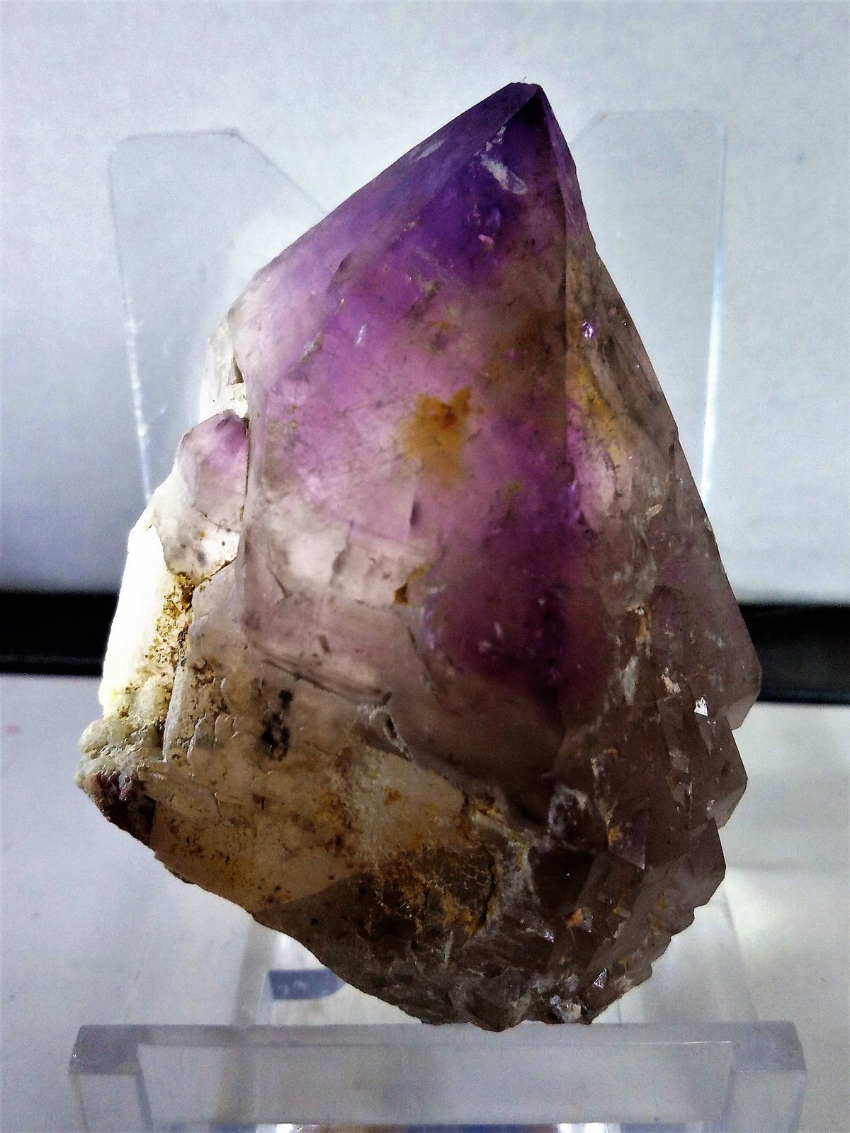 Cuarzo (variedad amatista)
5,5x4 cm.
(Autor: Adri Rodríguez)