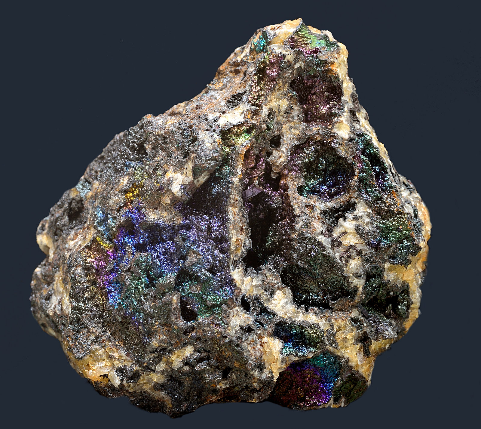 Goethita
70x70x40mm
(Autor: Antonio Carmona)