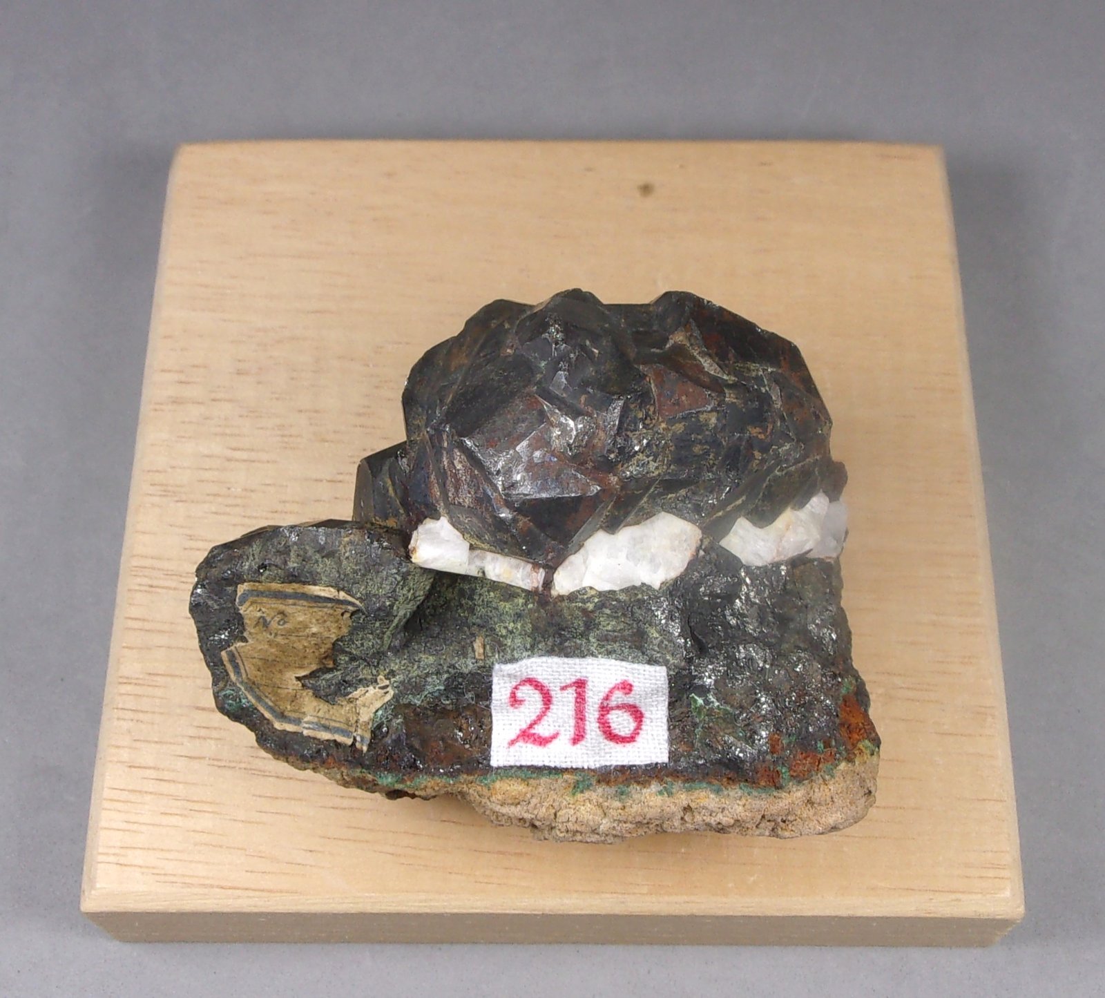 Tetraedrita
5,8 x 4 x 4,5 cm.
(Autor: J. G. Alcolea)