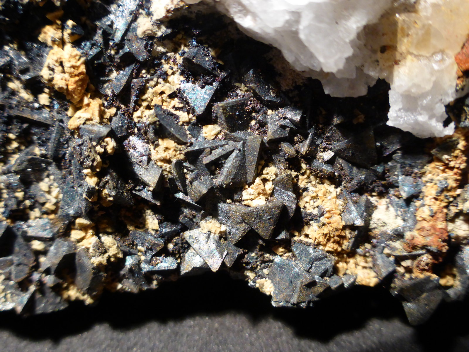 Tetraedrita
10x5 cm
(Autor: Ander Ispizua Juan)