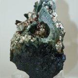Actinolita - Pirita - Ferroactinolita y Magnetita.
10 x 5
(Autor: Juan C. Agua)