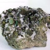 Epidota
pieza de 20x20cm cristal mas grande 3cm
(Autor: Nieves)