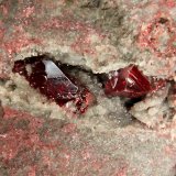 Cinabrio
cristales de 2,1 y 1cm
(Autor: Raul Vancouver)