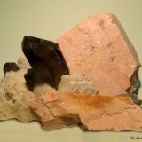 Cuarzo (variedad ahumado)
7 x 7 cm
(Autor: Joan Niella)