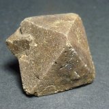 Zircón
2,5 x 2,5 cm.
(Autor: javier ruiz martin)