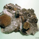 Magnesita (variedad pistomesita)
70x60 mm
(Autor: Joan Niella)