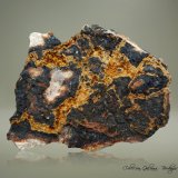 Cacoxenita con Goethita y Beraunita
75 x 60 x 36 mm
(Autor: Rafael Galiana)