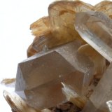 Moscovita y Cuarzo
Medidas pieza: 7,6x6,1x4,5 cm
(Autor: Sergio Pequeño)