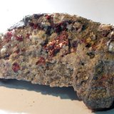 Cinabrio
Medidas pieza: 9x3,5x3,1 cm
(Autor: Sergio Pequeño)