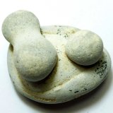 Ópalo (variedad menilito)
Medidas pieza: 3x2,2x1,7 cm
(Autor: Sergio Pequeño)