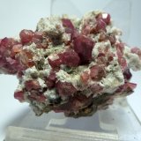 Grossularia
Medida: 5,5 x 4 x 3 cm
(Autor: Sergio Pequeño)