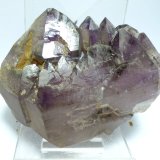 Cuarzo (variedad amatista)
Medida: 6x5,2x3 cm
(Autor: Sergio Pequeño)