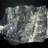 Crisotilo
7 x 5 cm. la pieza, 4 x 1 cm. la zona de cristales
(Autor: javier ruiz martin)