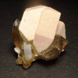 Microclina, Cuarzo (variedad ahumado), Albita
3 x 2,5 cm.
(Autor: javier ruiz martin)