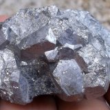 Skutterudita
4 x 2,5 cm
(Autor: Cristalino)