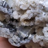 Fluorapatito (Grupo Apatito), Ferberita y Calcita
6,5 x 4,5 cm
(Autor: Cristalino)