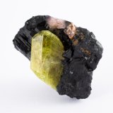 Crisoberilo con Taramita y Diopsido
3,5 x 4 x 4 cm
(Autor: Museo MIM)