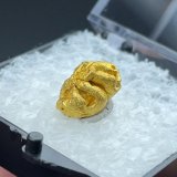 Oro
10,5 mm x 7,5 mm x 7,0 mm. Masa: 4,00.
(Autor: Carles Millan)