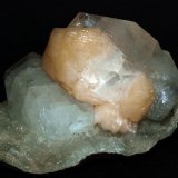 Fluorapophyllita-(K) (Apofilita), Stilbita-Ca (Estilbita-Ca)
12 x 8.5 cm
(Autor: Pedro Antonio)