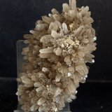 Cuarzo
8 x 5 cm
(Autor: Pedro Antonio)