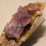 Fluorita, cuarzo
5 x 3 cm
(Autor: Frederic Varela)