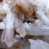 Cuarzo
Cristales de hasta 3 cm. algunos de ellos biterminados
(Autor: Cristalino)