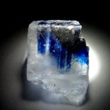 Halita.
45x35 mm
(Autor: Jesus Franquesa Baucells)