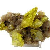 Azufre, Aragonito
Mina Cozzo Disi, Casteltermini, Provincia Agrigento (Girgenti), Sicilia, Italia
100 mm x 60 mm x 60 mm. Cristal principal de azufre: 44 mm
(Autor: Carles Millan)