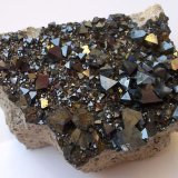Magnetita
7 x 5 x 4 cm
(Autor: Cristalino)