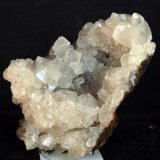 Calcita
8 x 6.5 cm
(Autor: Pedro Antonio)