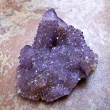 Cuarzo (variedad amatista)
5 x 3,7 x 2,5 cm
(Autor: Cristalino)