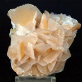 Calcita
8 x 7.5 cm
(Autor: Pedro Antonio)