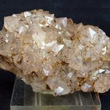 Cuarzo
7 x 6.5 cm
(Autor: Pedro Antonio)