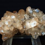 Calcita
6 x 3.5 cm
(Autor: Pedro Antonio)