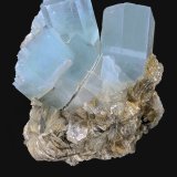 Berilo (variedad aguamarina), Mica
6,1 X 5,9 cm.
(Autor: Xavier bordas)