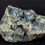 Cuarzo (variedad azul)
5.5 x 3.5 cm
(Autor: Pedro Antonio)