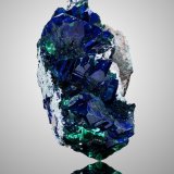 Azurita y Malaquita
17 x 8,5 x 8,5 cm
(Autor: Museo MIM)