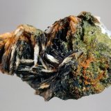 Mimetita y Galena
Medida: 3,4 x 2,0 x 1,2 cms
(Autor: Joan Martinez Bruguera)